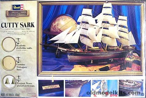 Revell 196 Museum Classics Cutty Sark Special Edition With Wood Base