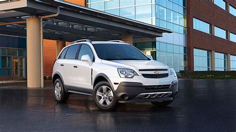 2014 Chevrolet Captiva Sport - Review | CarBuzz