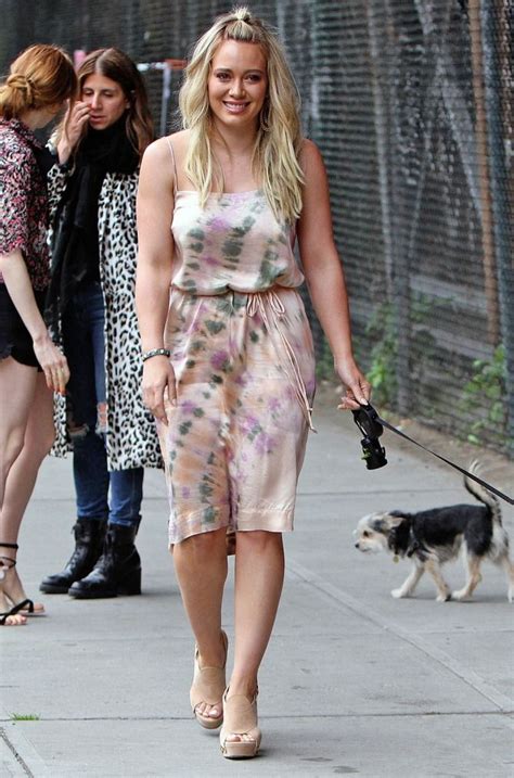 Love Her Outfit Star Style To Steal Hilary Duff Dress Hilary Duff