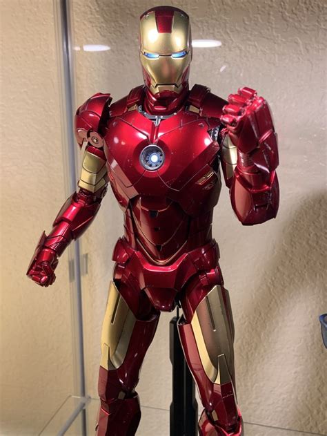 Pin By Jay Berumen On Marvel Hot Toys Collection Hot Toys Collection Hot Toys Toy Collection