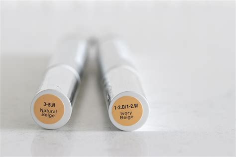 Loreal Perfect Match Augenpflege-Concealer mit Hyaluronsäure - InnenAussen