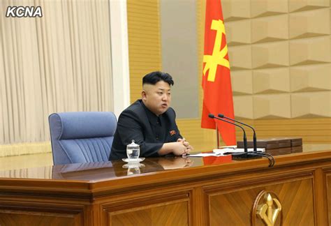 高清 金正恩连续视察朝鲜部队指导飞行射击训练【7】 国际 人民网