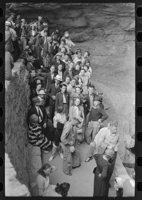 tourists waiting    carlsbad caverns  mexico library