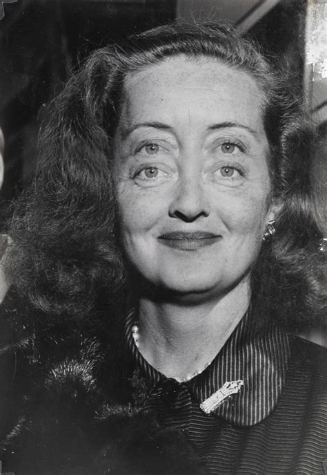 Tout Ceci Est Magnifique Weegee Weegee Photography Bette Davis Eyes