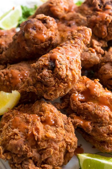 Spicy Buttermilk Fried Chicken ~ Recipe Queenslee Appétit