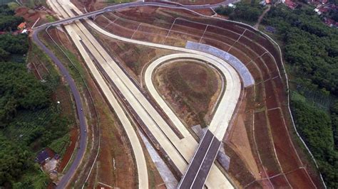 Foto Alternatif Jalur Mudik Tol Cisumdawu Masih Uji Kelayakan