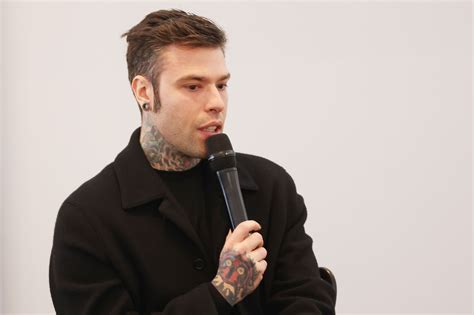 Fedez A Belve Voglio Tutelare I Miei Figli Come Spiegare Ai Bambini