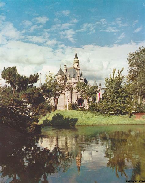 Even More Vintage Disneyland Pictures - Disneyland Guy