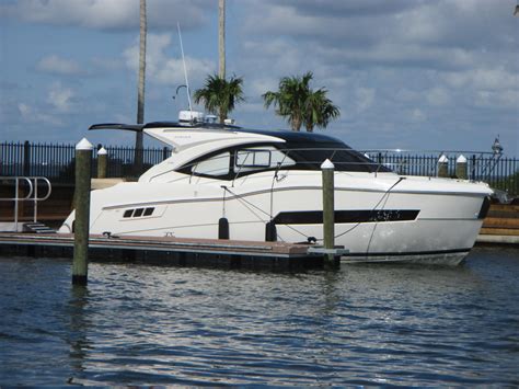 Used 2020 Carver C37 Coupe 33908 Fort Myers Boat Trader