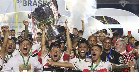 Copa Do Brasil S O Paulo Futebol Clube Consegue T Tulo In Dito Para