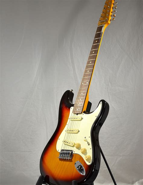 Fender Stratocaster 12 String | Vintage guitars and amps