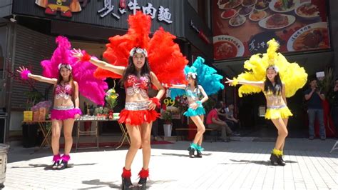 Hot Q Girls 高雄真手藝牛肉麵大同店開幕 YouTube