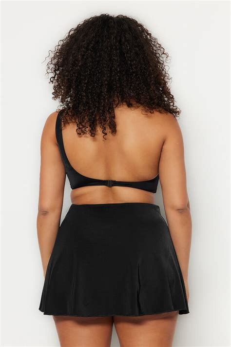 Trendyolmilla Curve Siyah Şort Etekli Mini Büyük Beden Bikini Altı TBBSS CR Fiyatı