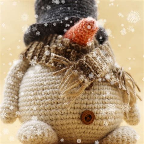 SNOWMAN amigurumi pattern - Amigurumi.com