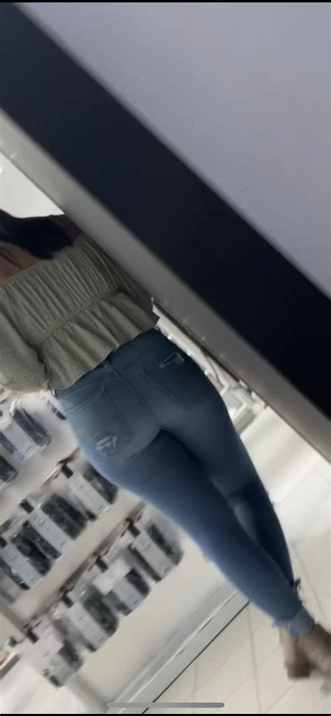 HOT College Brunette With A Perfect Shaped Ass Like How Video Tight Jeans Forum