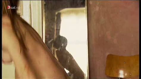 Julia Jentsch Nude Pics Page 1