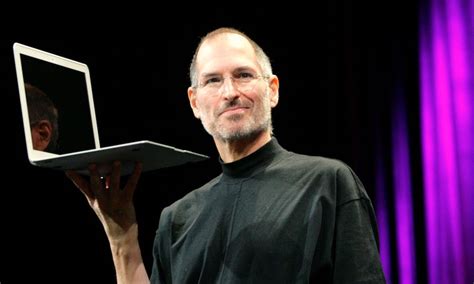 How the 'Coach of Silicon Valley' Determined Steve Jobs Was a Leader