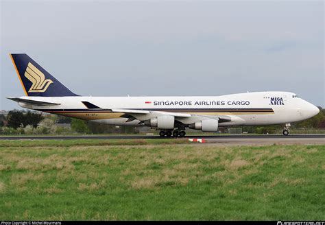 9V SFJ Singapore Airlines Cargo Boeing 747 412F Photo By Michel