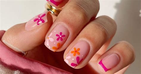 La Manicura Francesa De Flores Que Arrasa En Tik Tok Es La M S F Cil De