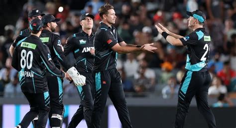 New Zealand down Pakistan by 46 runs in first T20I