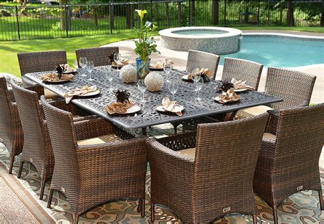 Beauty of Wicker Outdoor Furniture