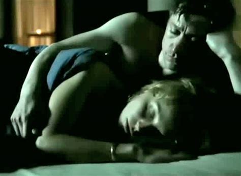 Naked Petra Schmidt Schaller In Unter Nachbarn