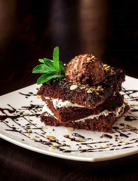 Já saboreou Sanduíche de sorvete e brownie Então chegou a hora