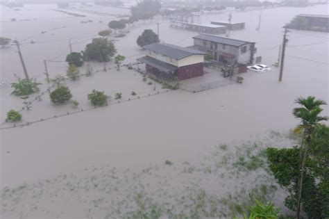 颱風尼莎／宜蘭超大豪雨淹水路斷 汐止雨勢增強也淹 ｜ 公視新聞網 Pnn