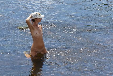Nude In River S Water 55 Pics XHamster