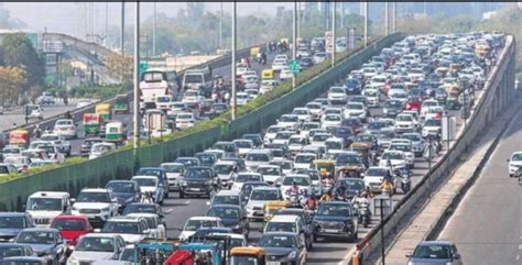 Delhi Gurugram Expressway Nh 48 Flyover Diversion Affects Delhi Metro