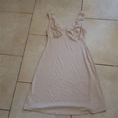 Vanity Fair Intimates Sleepwear Vanity Fair Nude Slip Size 34 Fits Size Small To Medium