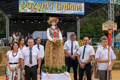 Dożynki 2022 Rolnicy świętowali w Gminie Ostrów ZDJĘCIA Nowiny