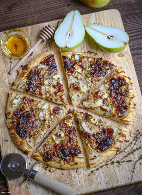 Pear And Brie Pizza Chelan Fresh