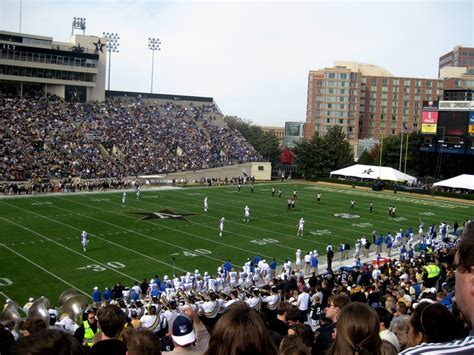 Vanderbilt Football Stadium | University of florida football, Football ...