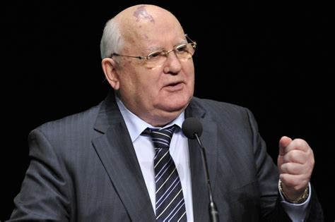 Mikhail Gorbachev says world on brink of new Cold War - UPI.com