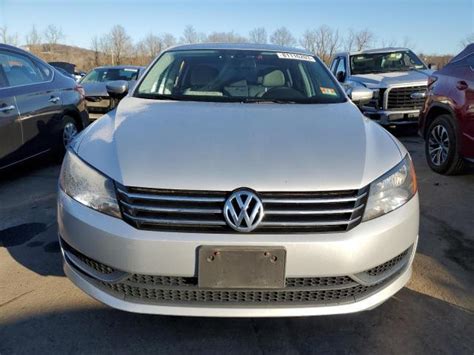 2015 Volkswagen Passat S 1VWAT7A33FC028683 Bid History BidCars