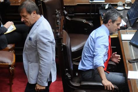 Escándalo y crisis en LLA echaron a Oscar Zago de la presidencia de