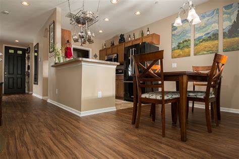 wood flooring contractor near me 2
