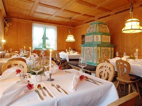 Restaurant Im Hotel Edelweiss In Lermoos