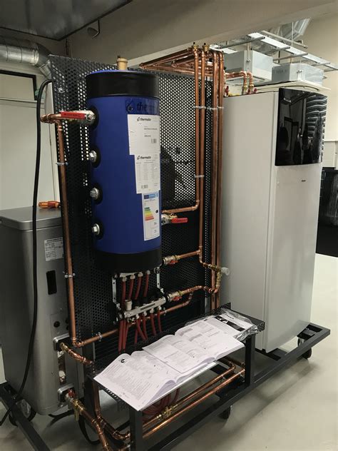 Pourquoi Choisir Un Professionnel RGE Pour Installer Votre PAC Air Eau