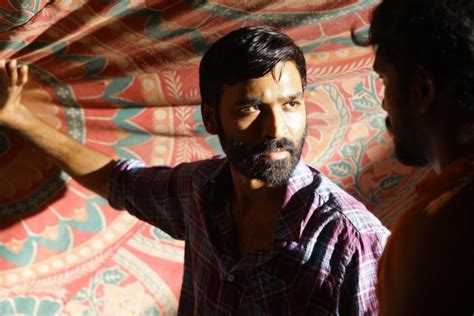 Vada Chennai Movie Stills Dhanush Aishwarya Rajesh And Andrea