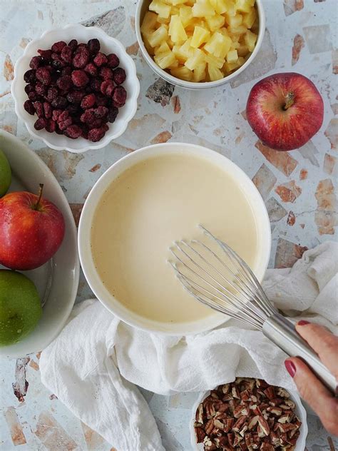 Ensalada De Manzana (Apple Salad) | Muy Delish