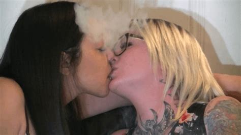 Jessica And Sophie Smoke Kiss HD Sexy Lesbian Games Clips Sale