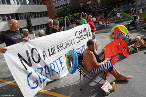 El Ayuntamiento De Barakaldo Reduce M S De Un Las Ayudas Sociales