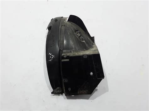 Used Renault Trafic Rear Part Of The Front Fender 638438990r