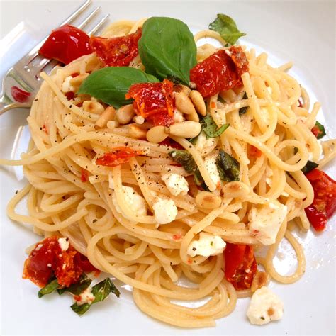 Sundried Tomato Pasta With Feta At Linda Philips Blog