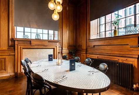 Group Bookings - A Unique Way to Dine Together | Browns in Leeds