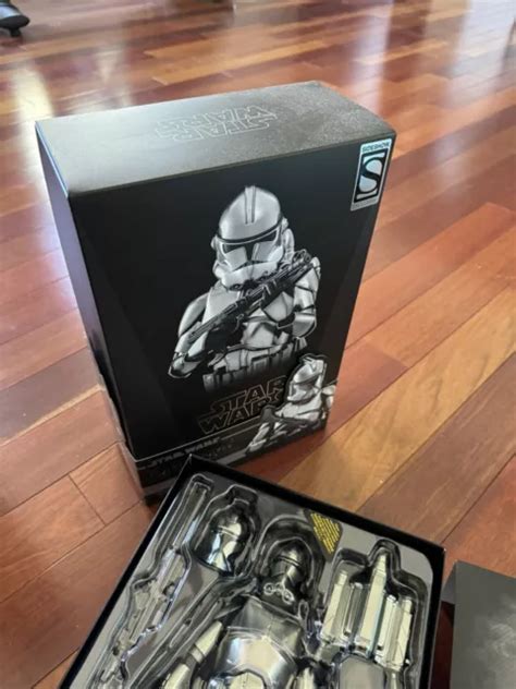 Figurine De Collection Clone Trooper Hot Toys Star Wars Version Chrome Chelle Me Eur