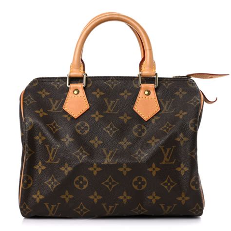 LOUIS VUITTON Monogram Speedy 25 1109622 | FASHIONPHILE