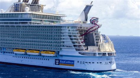 One Of The World S Largest Cruise Ships Notifies Guests Of Propulsion